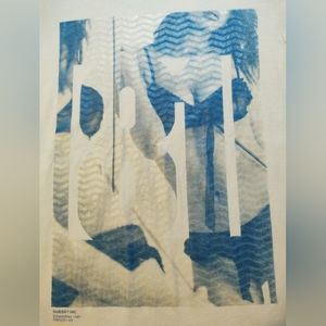 Guess Mens Size M White Graphic T-Shirt Vintage Sexy woman beautiful woman pic